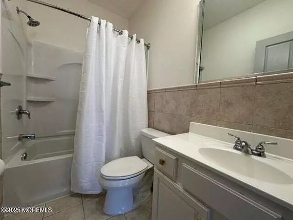 Point Pleasant, NJ 08742,865 Arnold Avenue