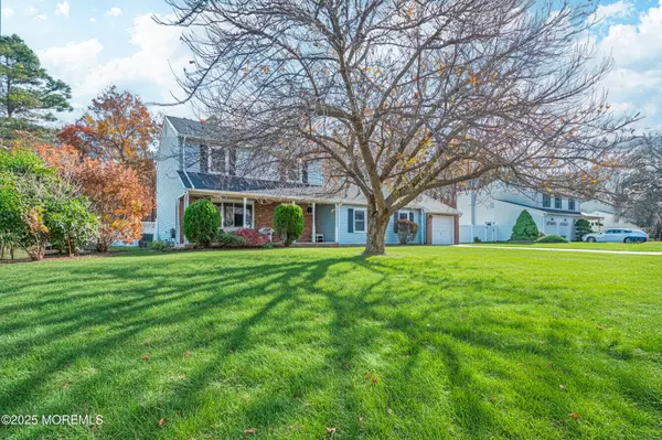 Lanoka Harbor, NJ 08734,147 Foxhollow Drive