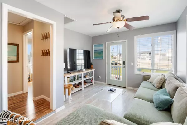 Manasquan, NJ 08736,167 4th Avenue