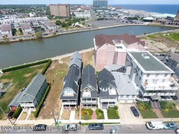 Ocean Grove, NJ 07756,25 Seaview Avenue