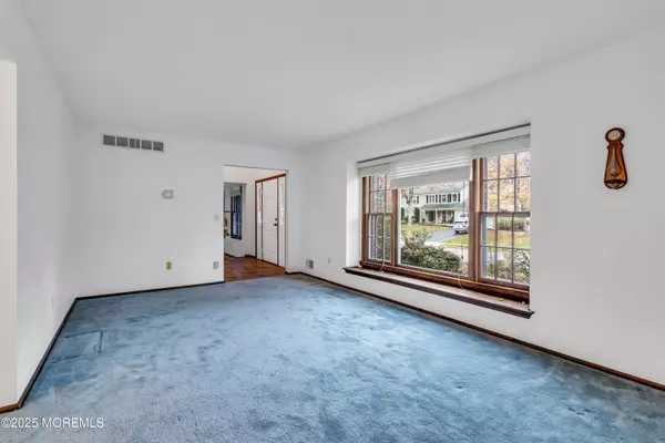 Toms River, NJ 08755,212 Rivers Edge Lane