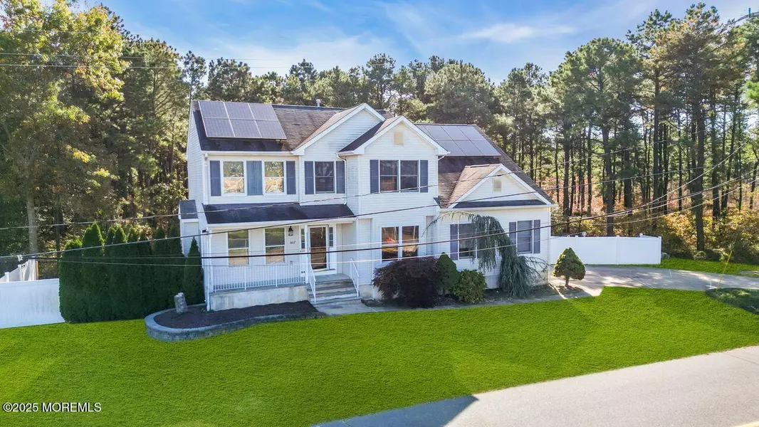 1617 Berkeley Avenue, Beachwood, NJ 08722