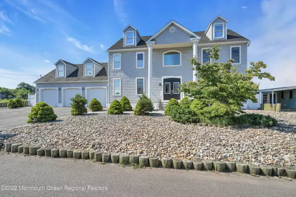 Lanoka Harbor, NJ 08734,1103 Laurel Boulevard