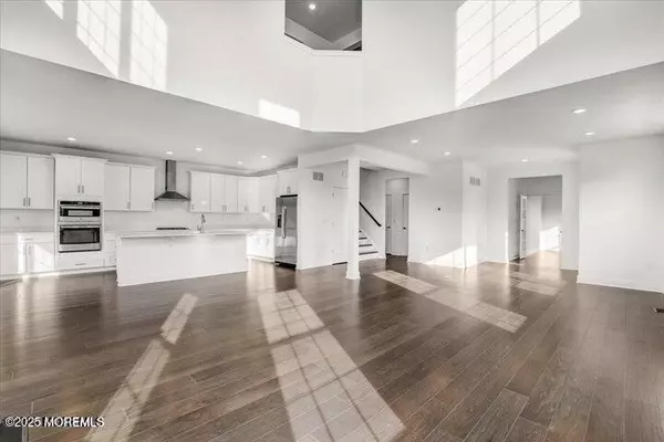 Oakhurst, NJ 07755,179 Woolley Court