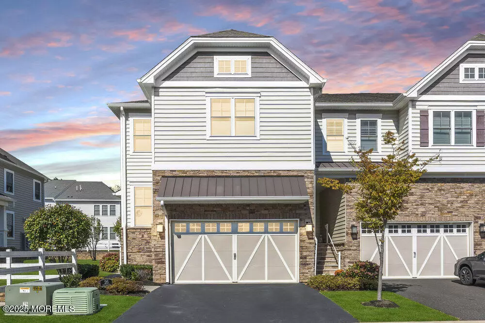 Lincroft, NJ 07738,26 Malcolm Way