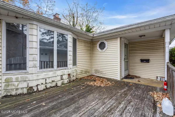 Island Heights, NJ 08732,156 Summit Avenue