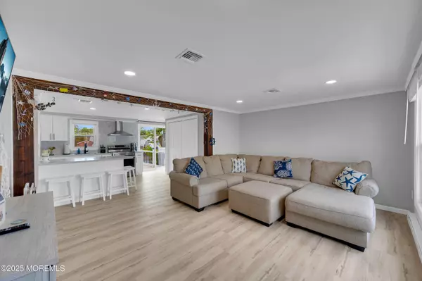 Brick, NJ 08723,8 Navarra Drive