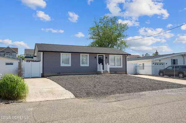 Brick, NJ 08723,8 Navarra Drive