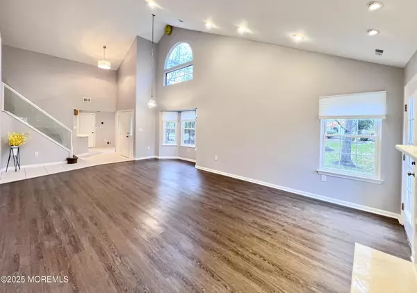 Manalapan, NJ 07726,163 Colony Lane