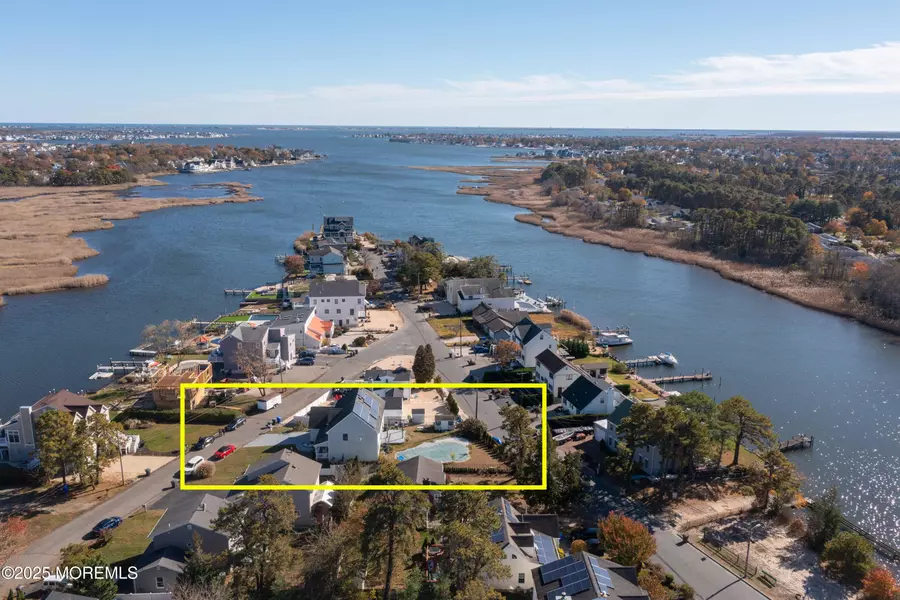 31 Kettle Creek Drive, Brick, NJ 08723