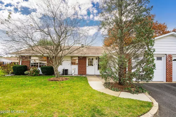 Lakewood, NJ 08701,1087 Argyll Circle