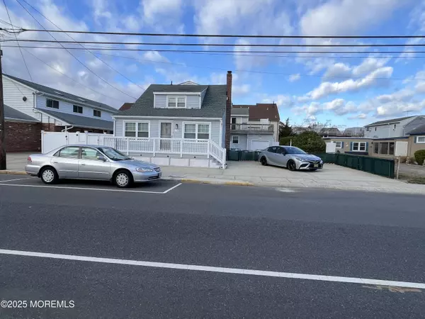 Seaside Heights, NJ 08751,234 Hancock Avenue