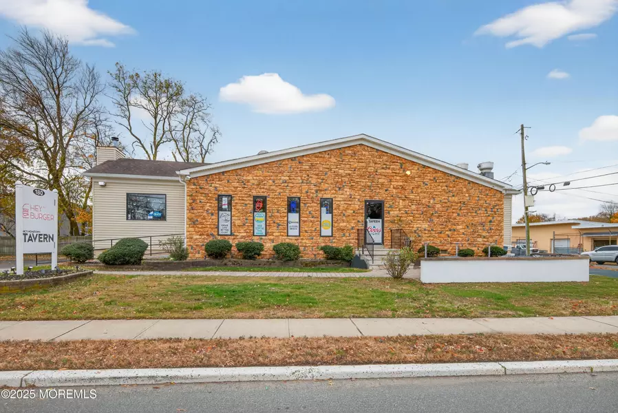 180 Highway 36, Hazlet, NJ 07734