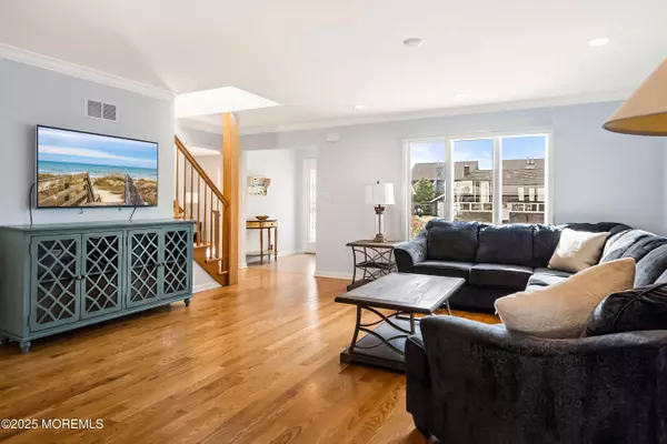 Lavallette, NJ 08735,21 Magee Avenue