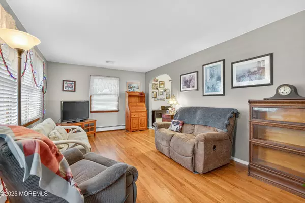 New Egypt, NJ 08533,5 Buckalew Lane