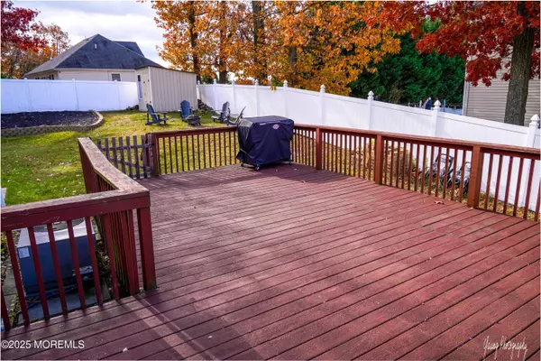 Hazlet, NJ 07730,27 Gibson Drive