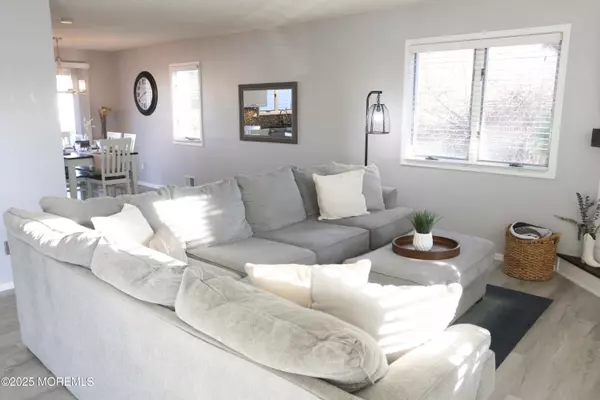 Toms River, NJ 08753,657 Ellicott Avenue ##101