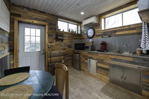 Colts Neck, NJ 07722,250 Newman Springs Road