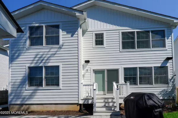 Manasquan, NJ 08736,355 Cedar Avenue