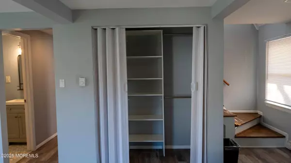 Barnegat, NJ 08005,6 Reno Court