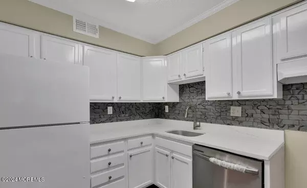 Freehold, NJ 07728,88 Greenwood Drive