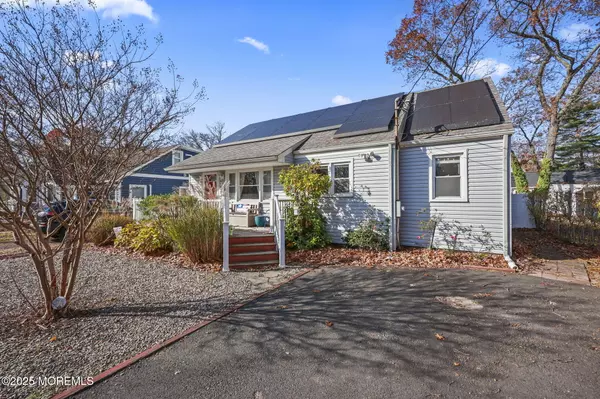 Brick, NJ 08723,13 Holly Road