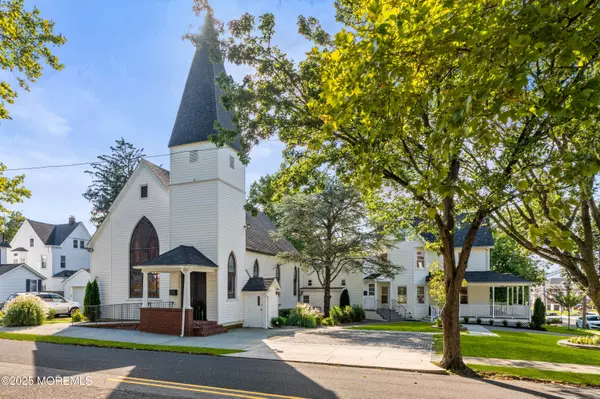 73 3rd Avenue, Atlantic Highlands, NJ 07716