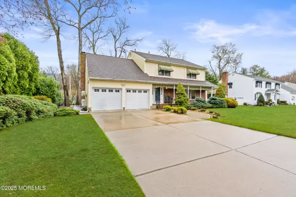 Oakhurst, NJ 07755,1709 Fanwood Street