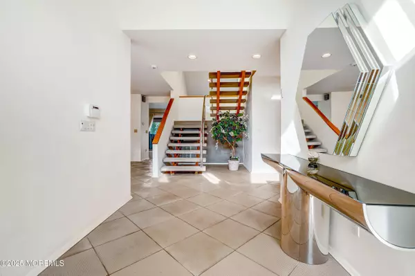 Deal, NJ 07723,19 Parker Avenue