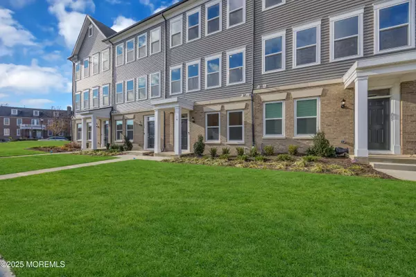 16 Barton Avenue, Oceanport, NJ 07757