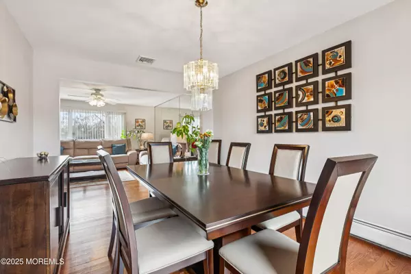 Franklin Twp, NJ 08873,27 Dorset Court