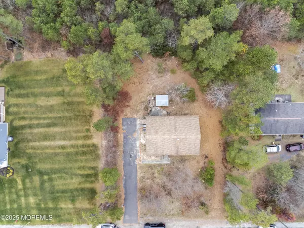 Bayville, NJ 08721,198 Grand Central Parkway