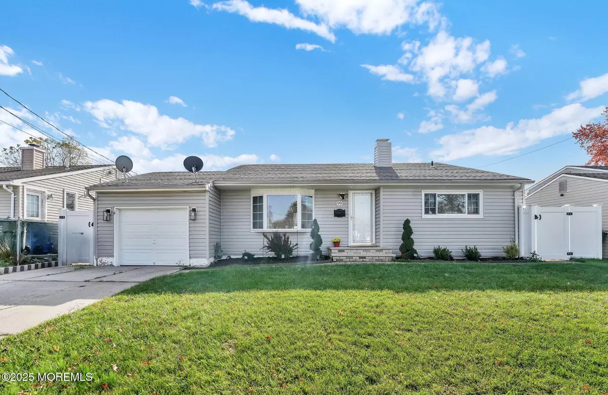 Colonia, NJ 07067,99 Cameo Place