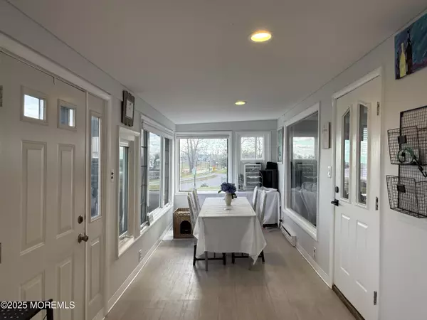 Laurence Harbor, NJ 08879,238 Shoreland Circle