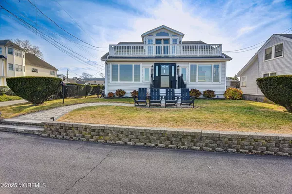 Laurence Harbor, NJ 08879,238 Shoreland Circle