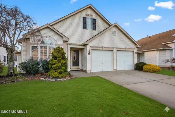 68 Baltusrol Drive, Jackson, NJ 08527