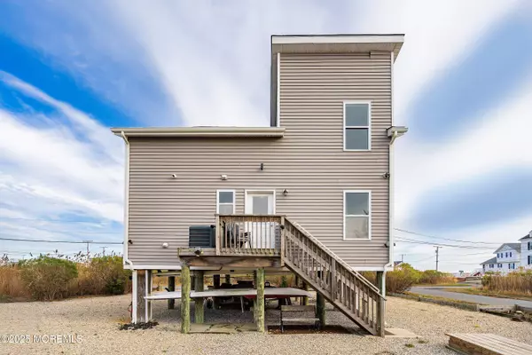 Bayville, NJ 08721,54 Beach Avenue