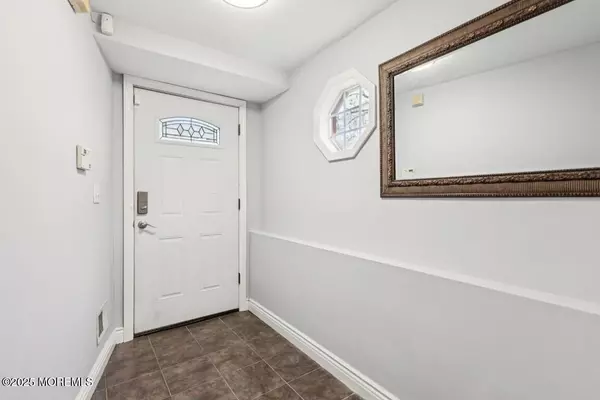 Matawan, NJ 07747,54 Ellen Heath Drive #54