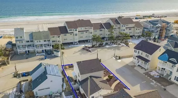 Ortley Beach, NJ 08751,2 Holiday Road