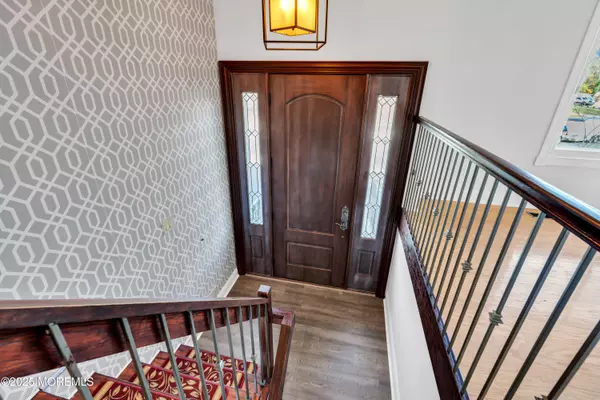 Matawan, NJ 07747,10 Somerset Place