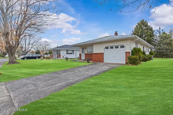 Berkeley, NJ 08721,106 Fort De France Avenue