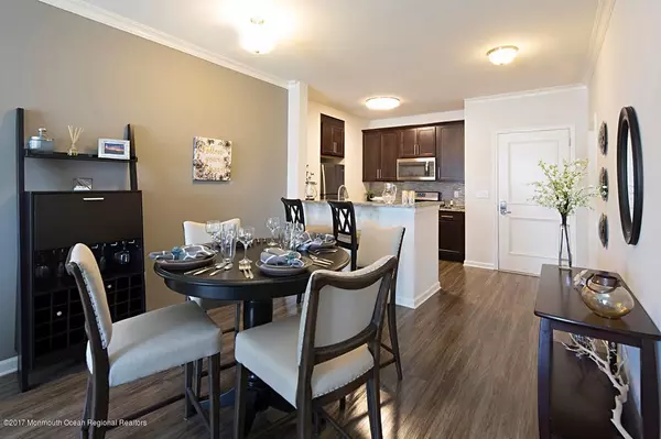 Matawan, NJ 07747,249 Broad Street #413