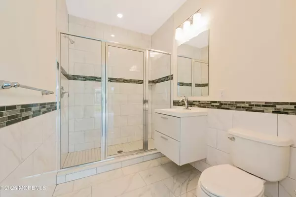 Asbury Park, NJ 07712,700 Bangs Avenue #308