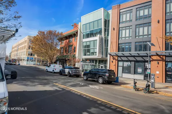 Asbury Park, NJ 07712,513 Cookman Avenue #202