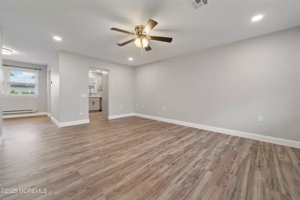 Whiting, NJ 08759,81 Falmouth Avenue #72