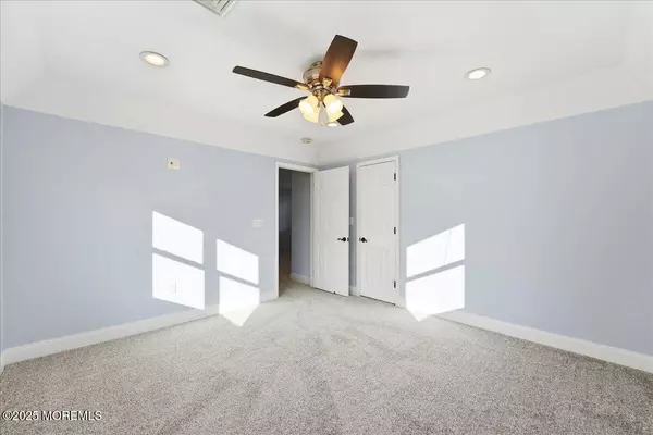 Freehold, NJ 07728,674 Park Avenue