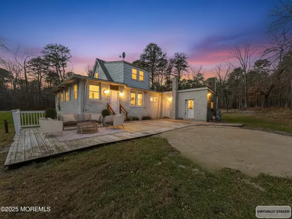 Freehold, NJ 07728,5 Pittenger Pond Road