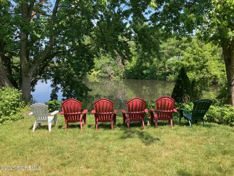 552 Prospect Avenue, Spring Lake Heights, NJ 07762