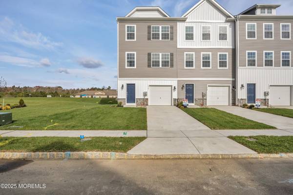 216 Sandy Ridge Road, Sicklerville, NJ 08081