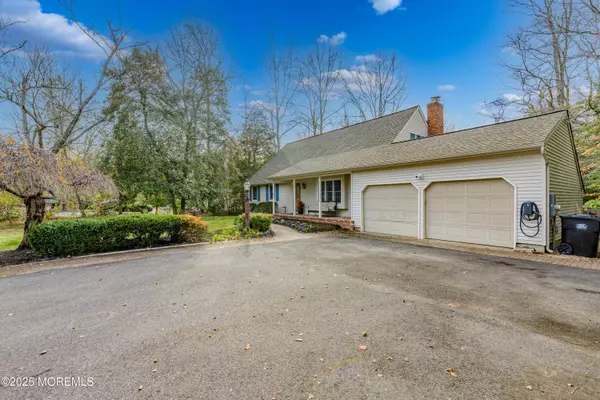 Medford, NJ 08055,6 Friar Tuck Drive